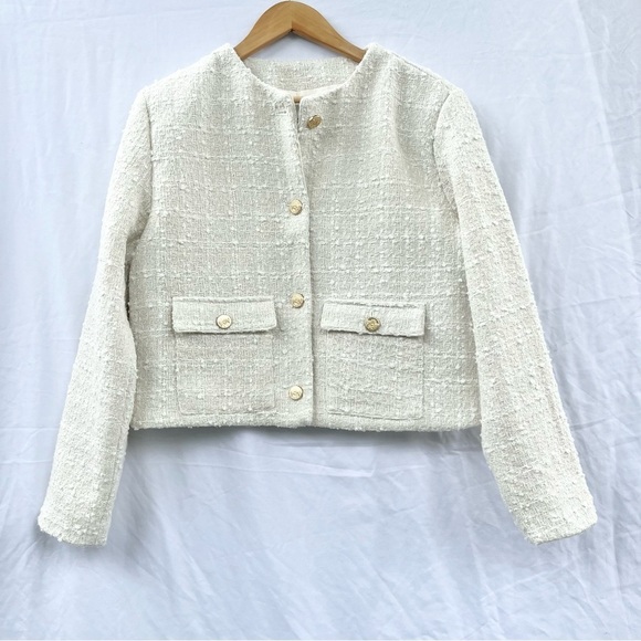 ABERCROMBIE & FITCH | COLLARLESS CROPPED TWEED JACKET IN WHITE LARGE - Picture 4 of 13